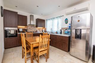 b9bd1656-deb6-49ca-9922-e0c9c55972ac